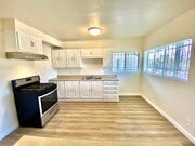 Photo - 1530 Locust Ave Unit D