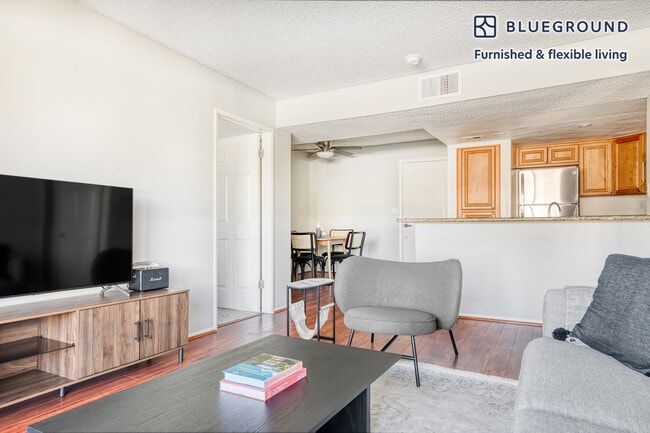 Photo - 11251 Morrison St Unit FL2-ID632