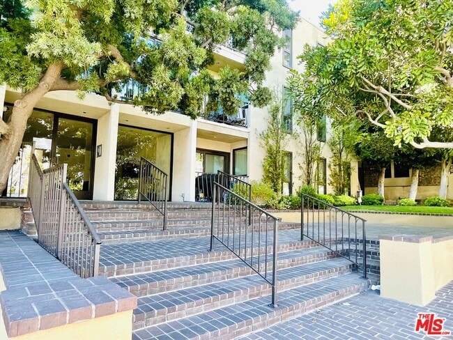 Photo - 11789 Montana Ave Condo Unit 12