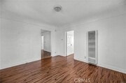 Photo - 822 E 87th Pl Townhome