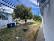 Photo - 5179 Huntington Dr N Apartment Unit 4