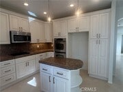 Photo - 27935 Hedgeline Dr