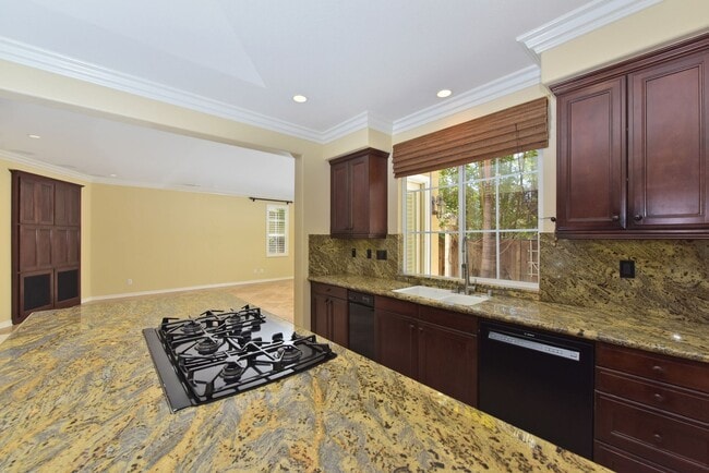 Photo - 6941 Waters End Dr