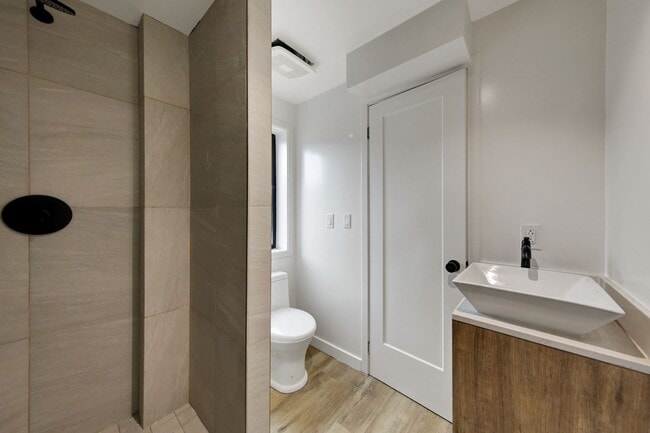 Building Photo - ONE MONTH FOR FREE! BRAND NEW CONSTRUCTION... Unit 2