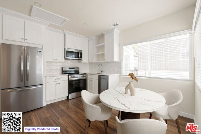 Photo - 1511 Selby Ave Unit 1511 1/2