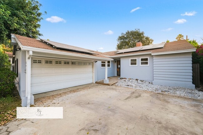 Building Photo - 6928 Vanscoy Ave