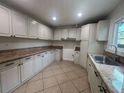 Photo - 7323 Luxor St