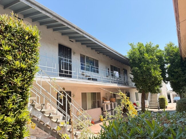 Building Photo - 1330 Stevens Ave Rental