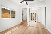 Photo - 212 Montgomery St House