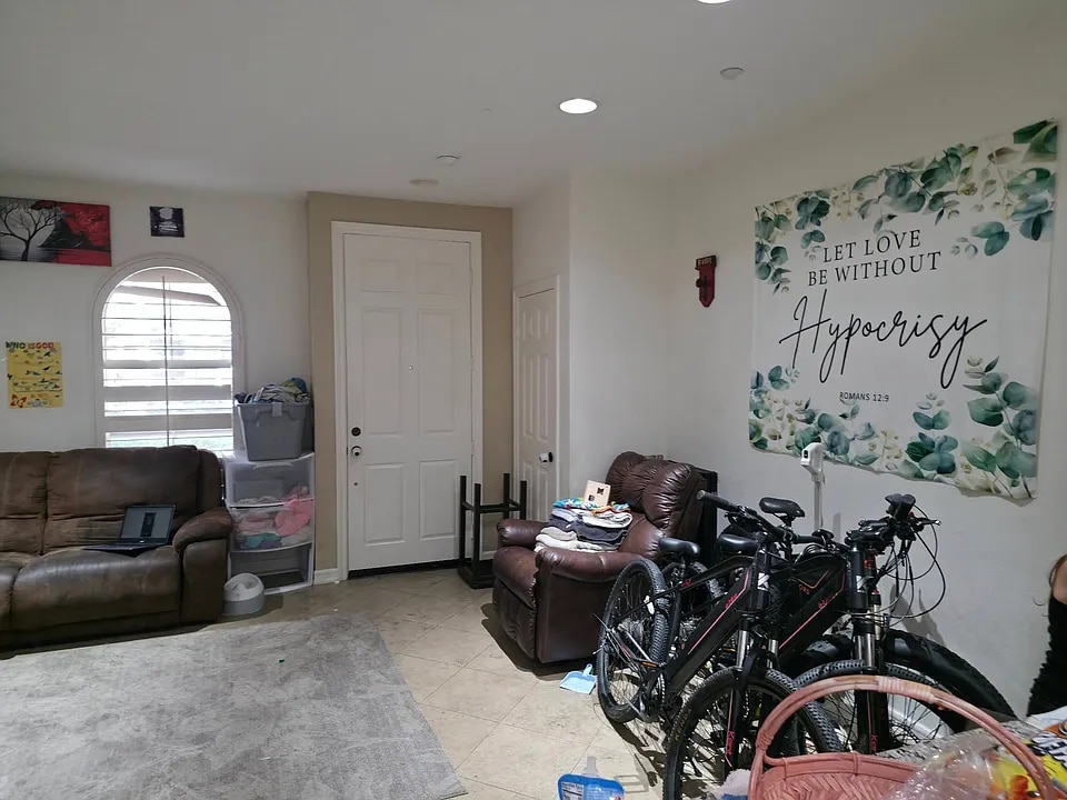 Photo - 16 Paseo del Rey Unit 16 paseo del rey