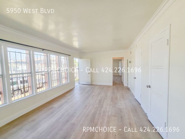 Photo - 5950 West Blvd