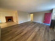 Photo - 2440 E Walnut Ave