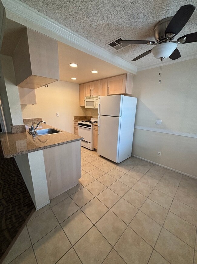 Photo - 82954 Stewart Dr Unit L2