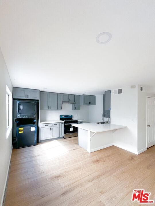 Building Photo - 22423 Del Valle St Unit 106