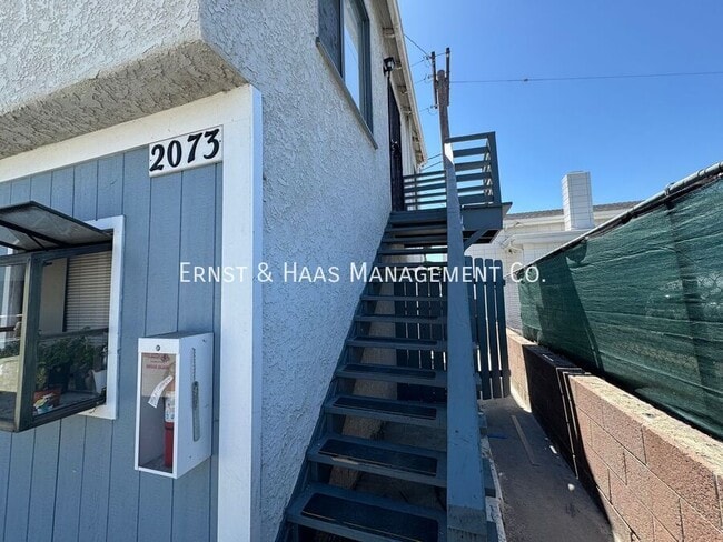 Building Photo - 2073 St Louis Ave Rental