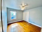 Photo - Beautiful 3 Bedroom Cottage in Kensington ... House