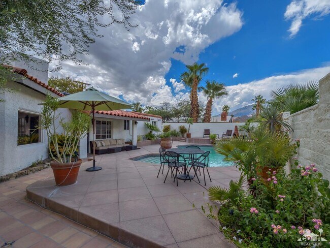 Photo - 54200 Avenida Cortez