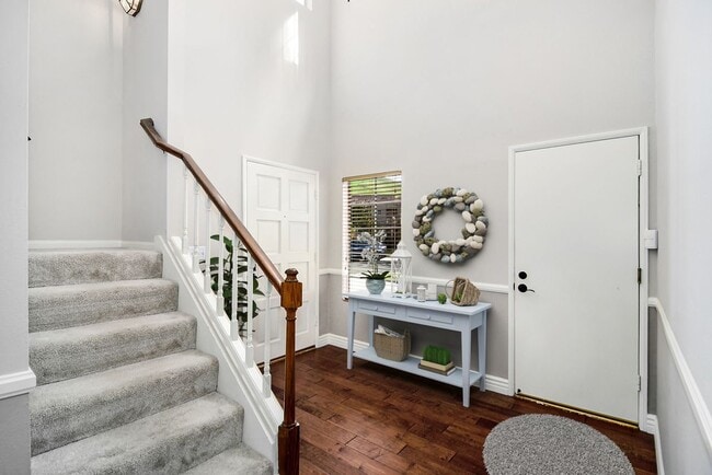 Photo - 4325 Oak Glen St