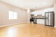 Photo - 741 E Doran St