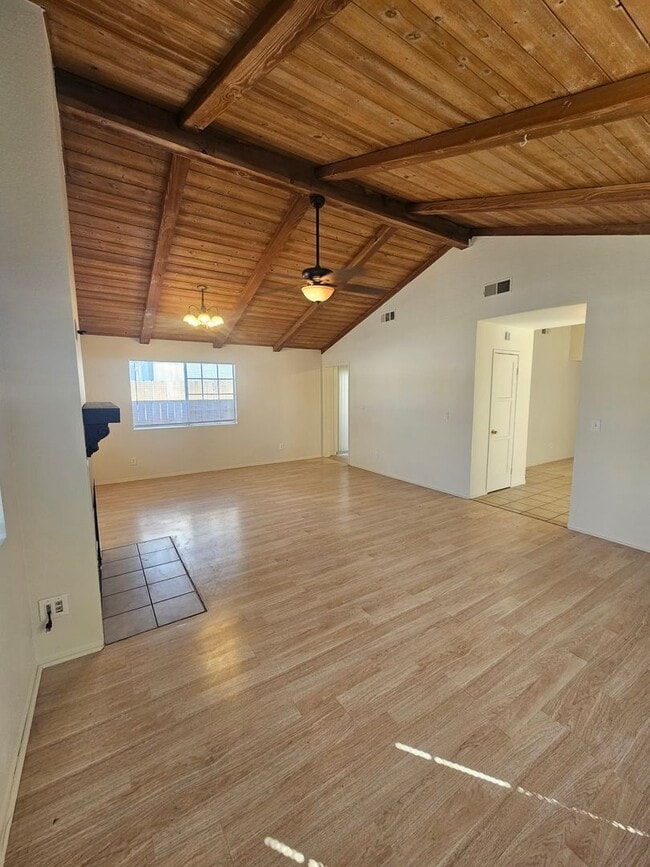 Photo - 12th St Omid Unit #1