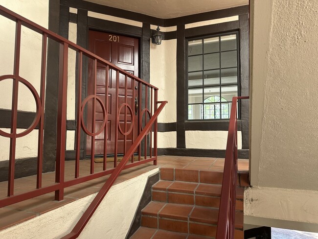 Photo - 1641 Unit 1641M 201