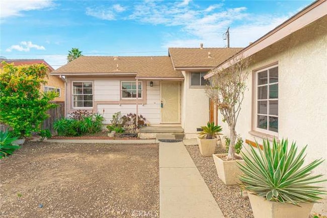 Photo - 22125 Garston Ave