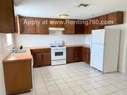Photo - Spacious 2 Bed 1 Bath Home With Indoor Lau... Unit A - 5827 Bagley Ave