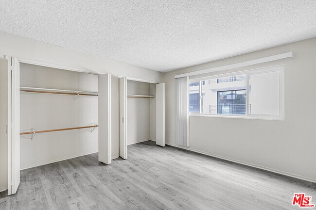 Building Photo - 1811 Parnell Ave Unit 8 Rental