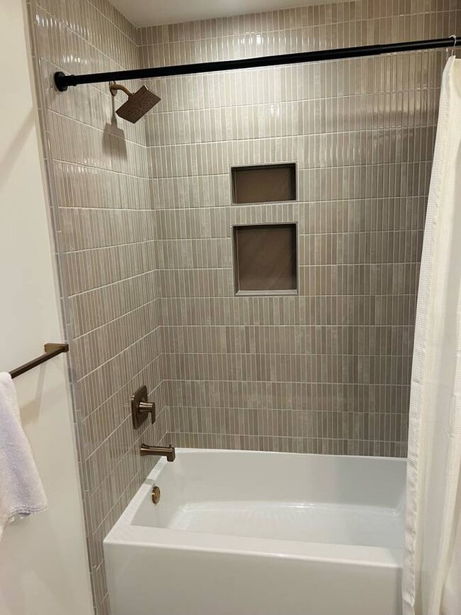 Photo - 608 Montana Ave