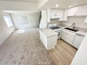 Photo - 2713 Calle Del Comercio Unit C