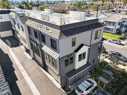 Photo - 19071 Main St