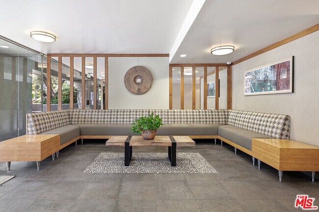 Photo - 1506 S Bentley Ave Unit 308