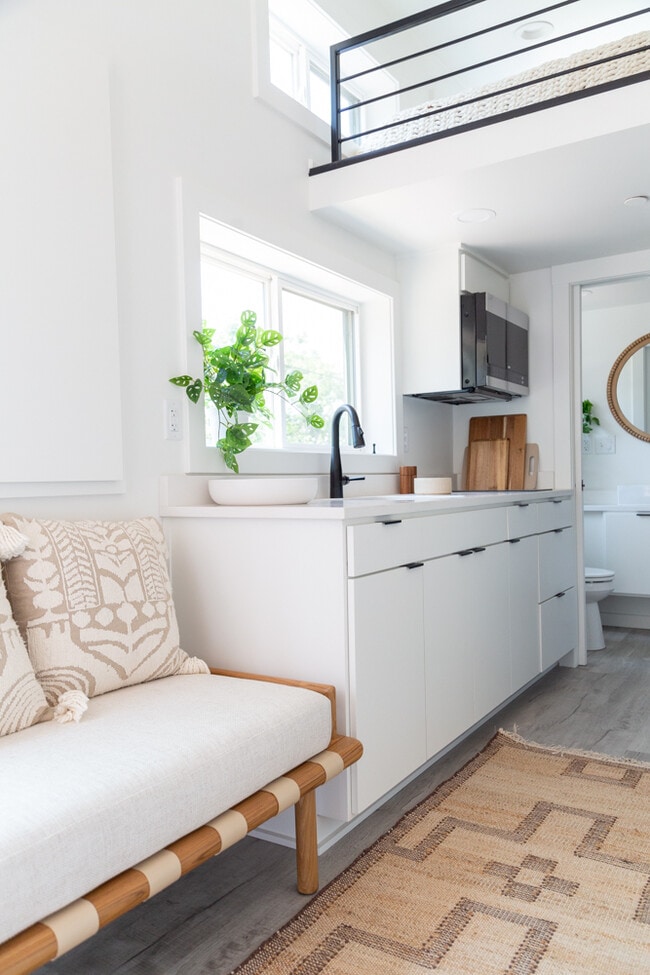 Photo - 1570 Myra Ave Unit 1570.5