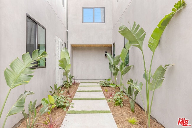 Photo - 12704 Pacific Ave