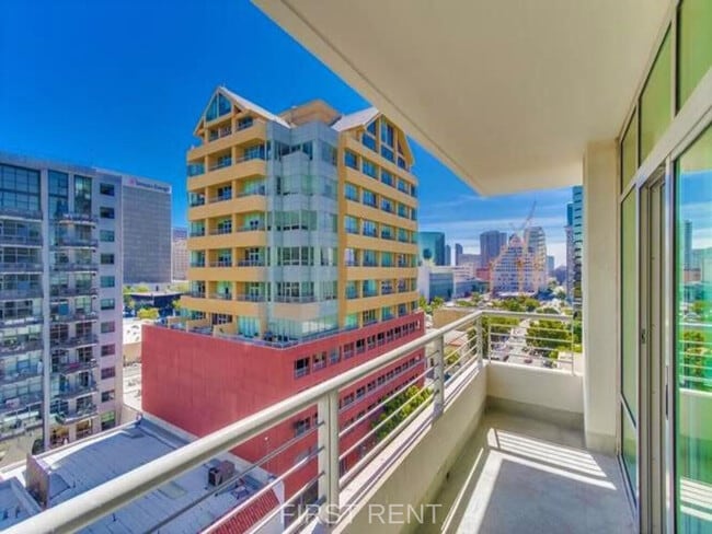 Photo - 425 W Beech St Condo Unit 1059