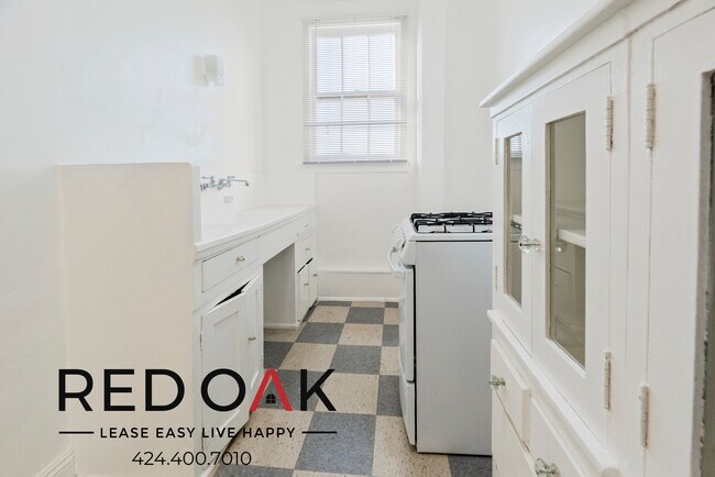 Photo - 2505 W 6th St Unit 706