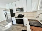 Photo - 1327 La Palma St