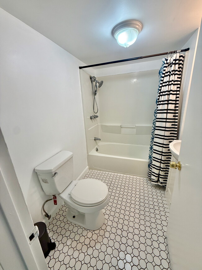 Bathroom - 504 Pacific Ave