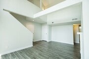 Photo - 1527 Veteran Ave