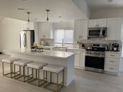 Photo - 20746 Schoenborn St