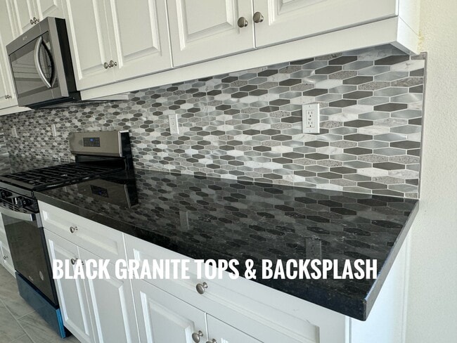 Photo - 51660 Whiptail Dr