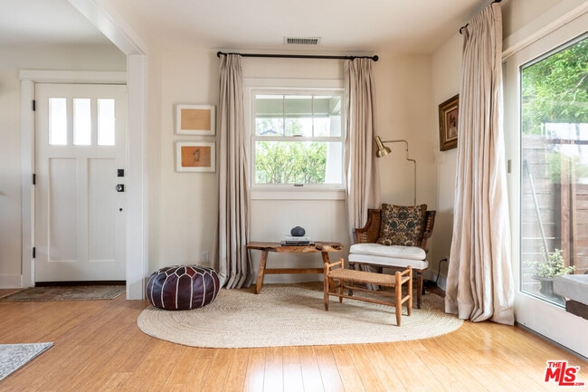 Photo - 6271 Saylin Ln