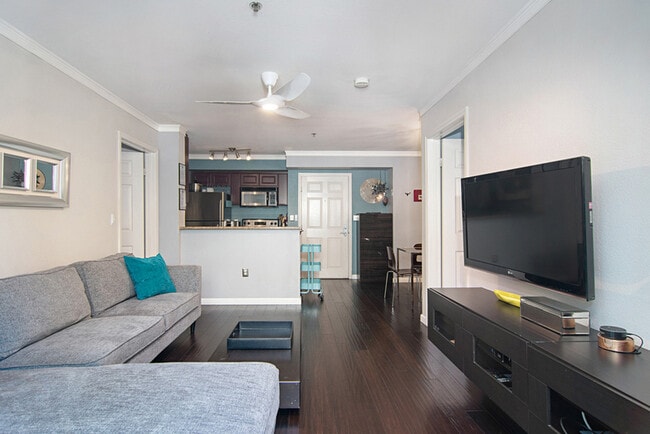 Photo - 1970 Columbia St Unit # 205