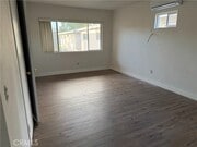 Photo - 14154 Roscoe Blvd