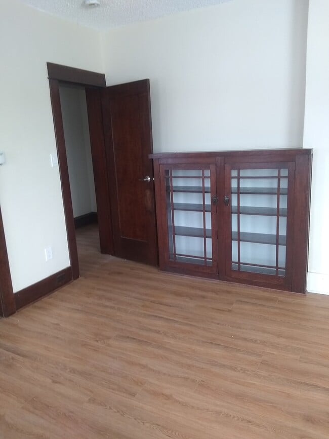 Photo - 926 Long Beach Blvd Unit 926