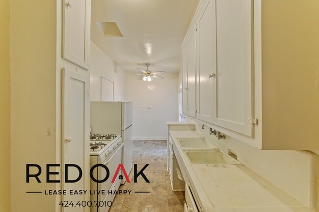 Photo - 665 Cochran Ave Unit 105