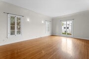 Photo - 429 N Gardner St Unit 431.5