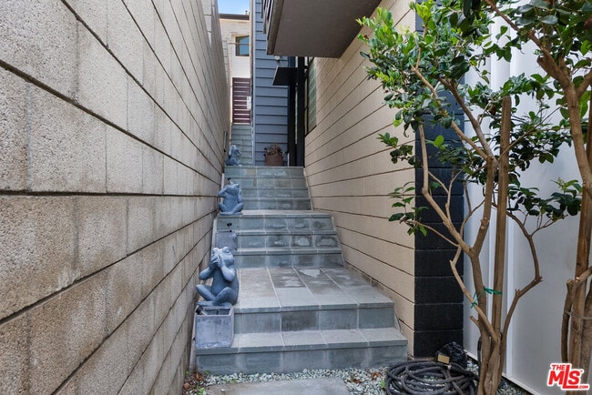 Photo - 3410 Hermosa Ave