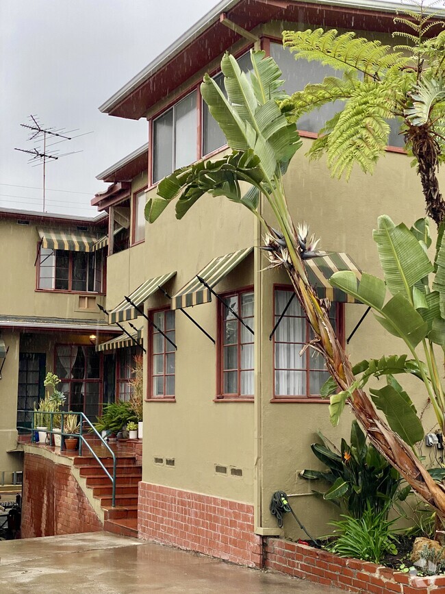 Building Photo - 1931 Palmerston Pl Unit 1931 12 Rental