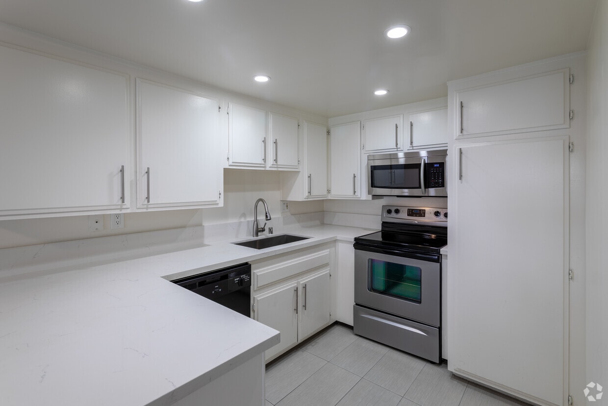 3D Tour - Glendora West Apartments